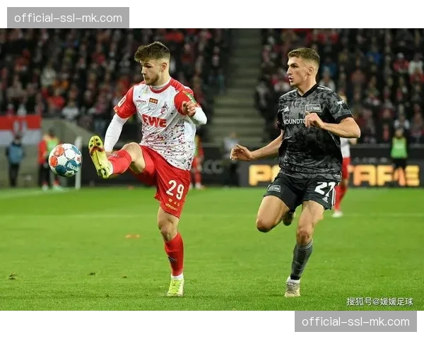 实时:达姆施塔特第98分钟点球绝平,1-1柏林联 实时:达姆施塔特第98分钟点球绝平,1-1柏林联